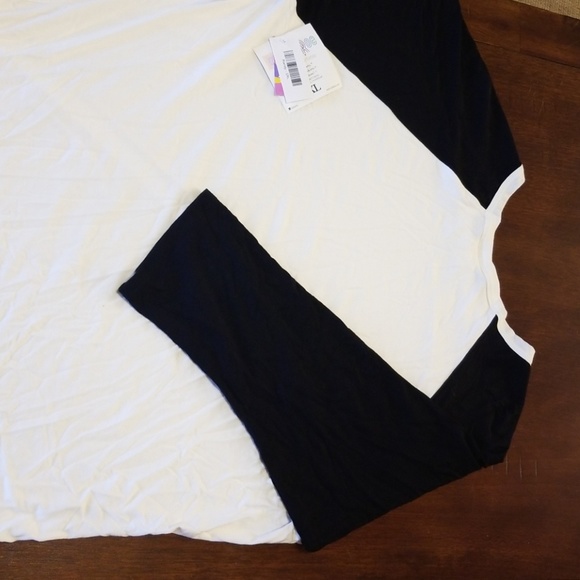 Randy Tee - Picture 4 of 5